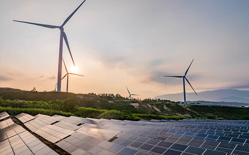 Grüner Strom aus erneuerbaren Energien
